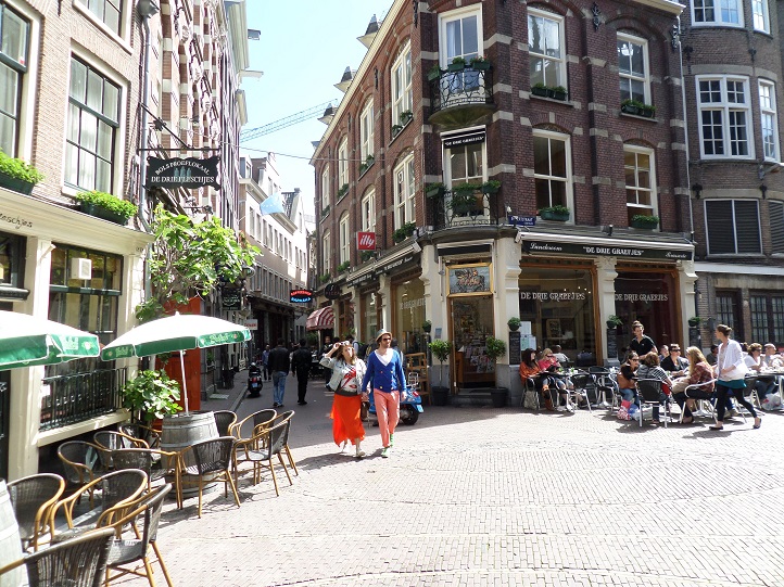 Шопинг в Амстердаме, Kalverstraat