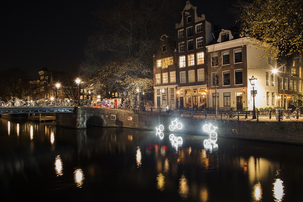 Amsterdam Light Festival 2019 - 15000 and more - Studio klus - Copyright Janus van den Eijnden-1000