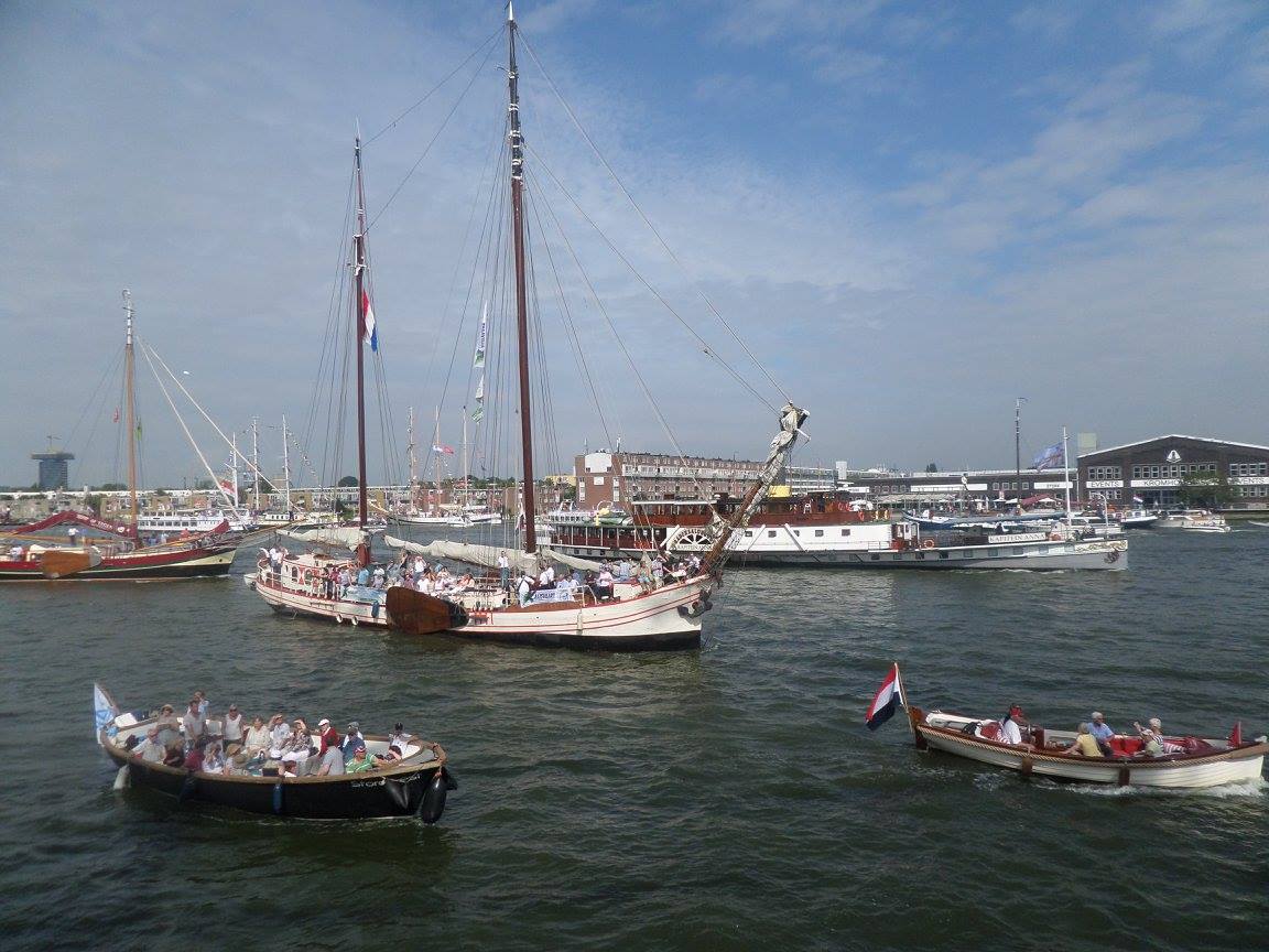 VELA de Amesterdão: парад кораблей