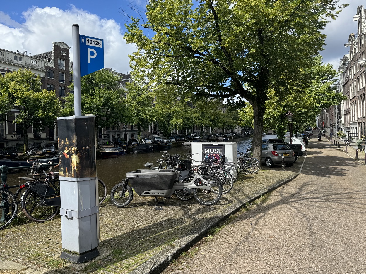 Все о парковке в Амстердаме