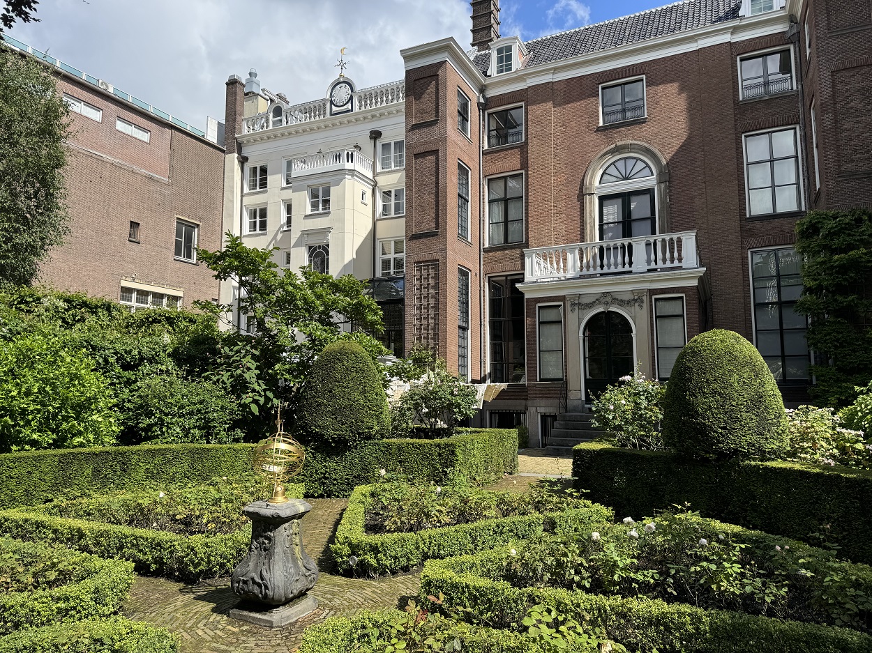 Музей Van Loon в Амстердаме