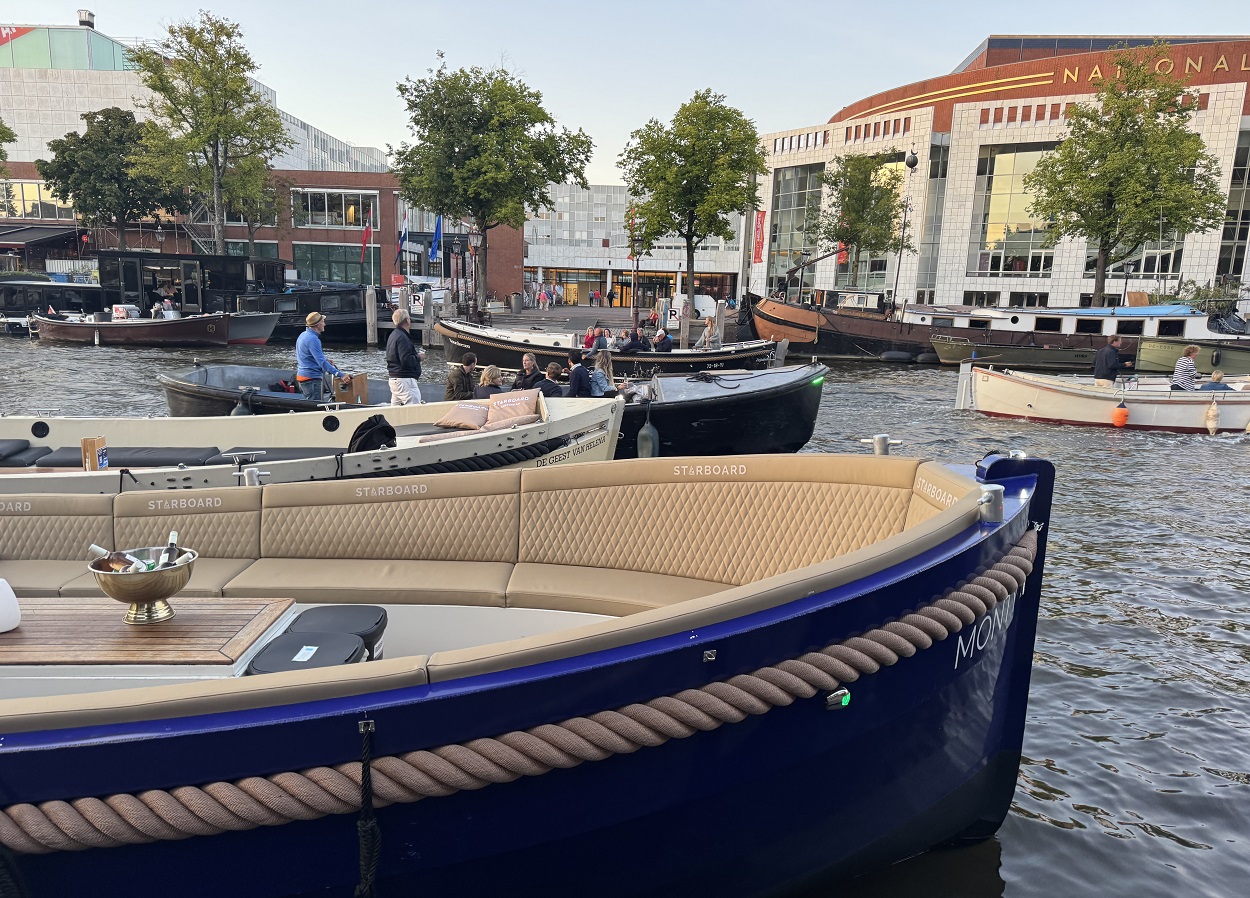 Starboard, лучшие круизы по каналам Амстердама